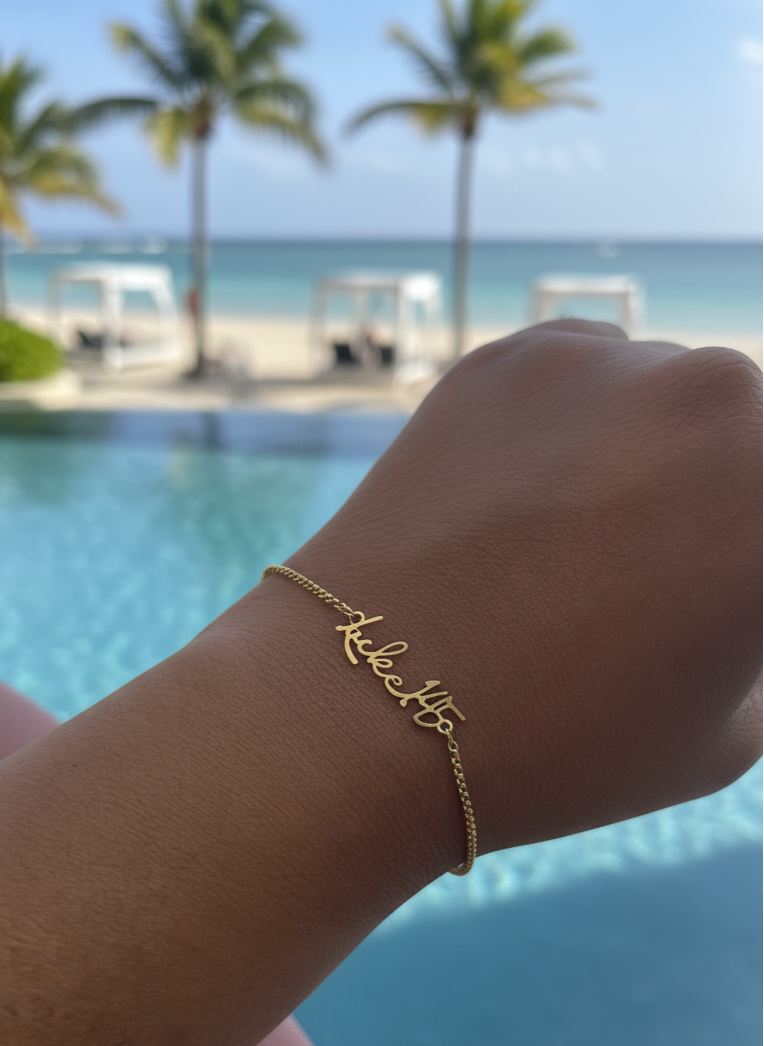 Blessed is she who believed Bracelet